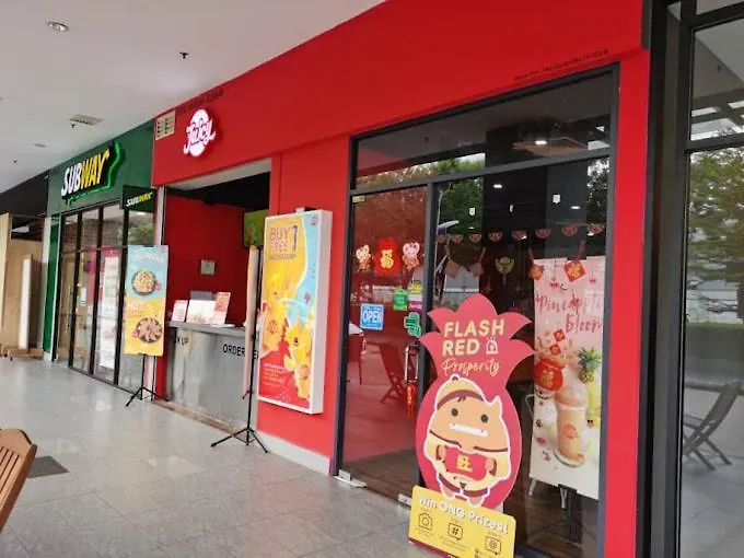 Alocasia Geniehome 3Br Free Wifi @ Utropolis Shah Alam 0*,  Malaysia